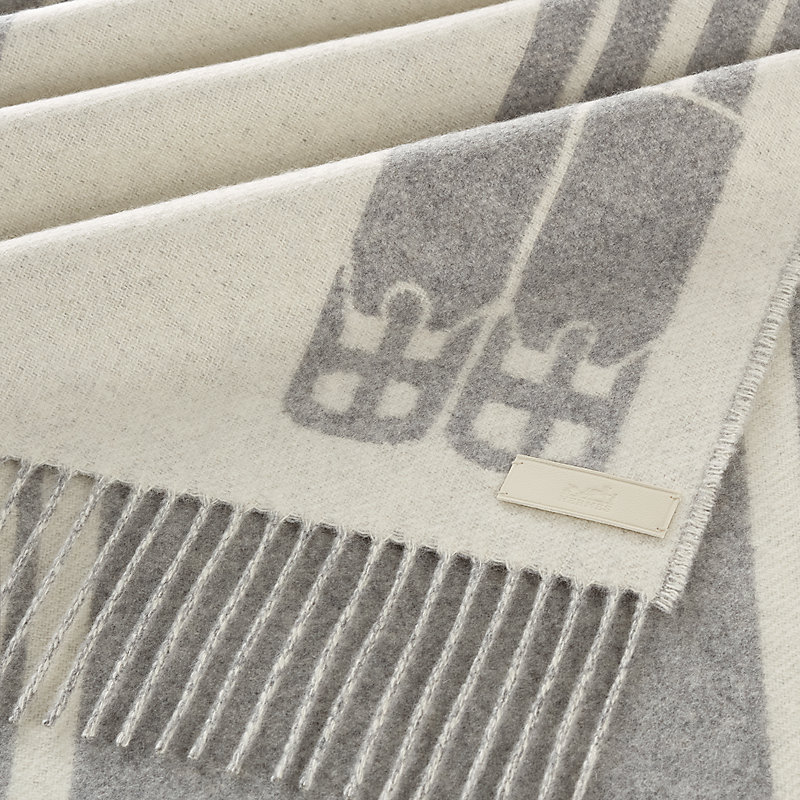Casaque Jumping scarf | Hermès Saudi Arabia